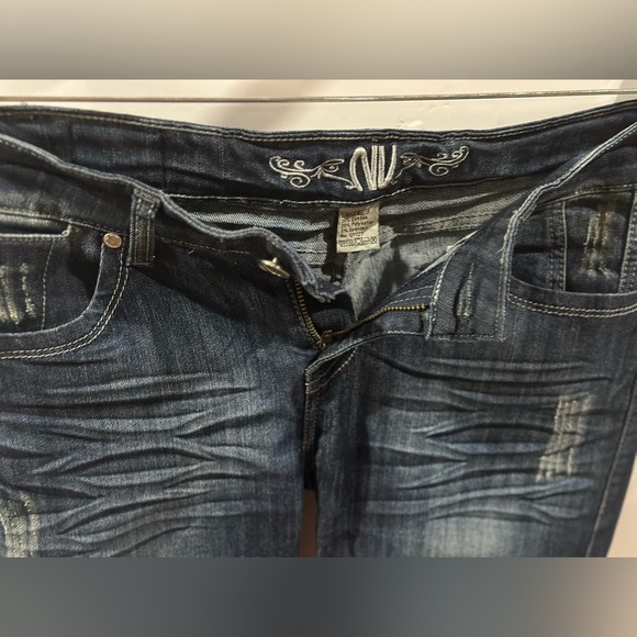 NV Capri Jeans Distressed Straight Leg Dark Blue Size 9 - Picture 4 of 7